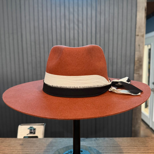 Rust Teardrop Felt Fedora
