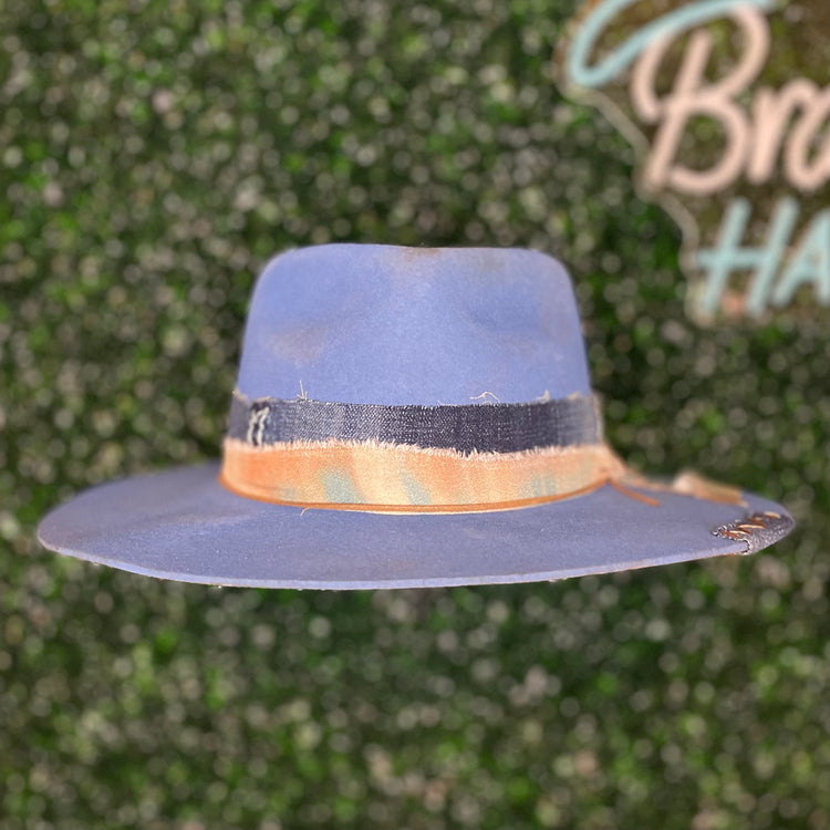 Light Blue Teardrop Felt Hat