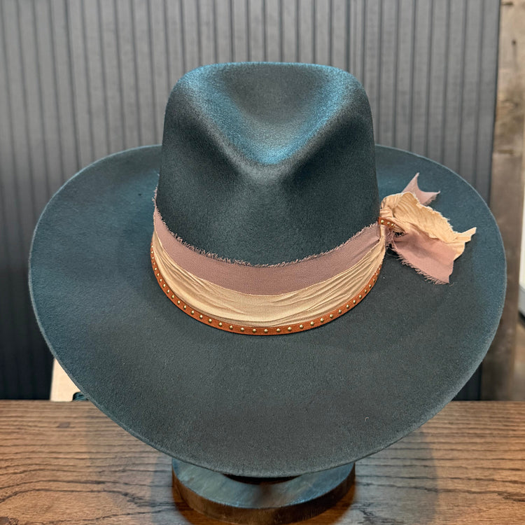 Green Teardrop Felt Fedora