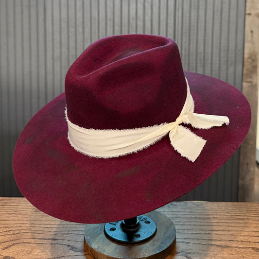 Maroon Teardrop Felt Fedora