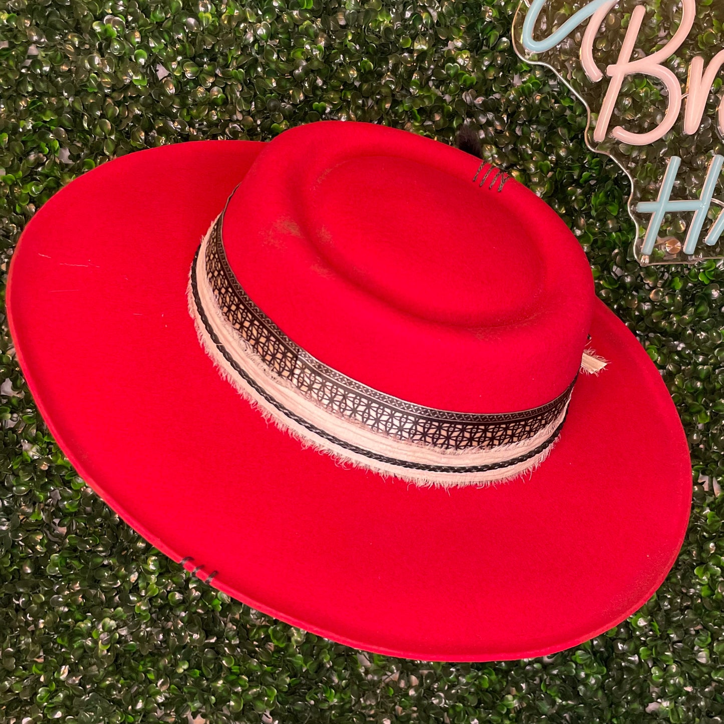 Red Gambler Felt Hat