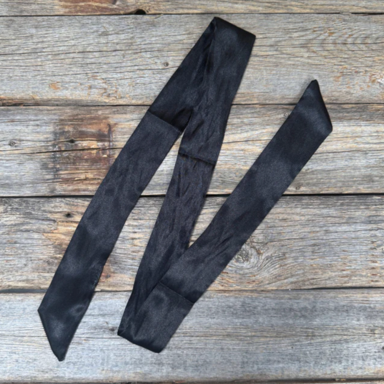Black Twilly